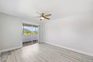 284 Flanders F, Delray Beach, FL 33484 - Photo 21