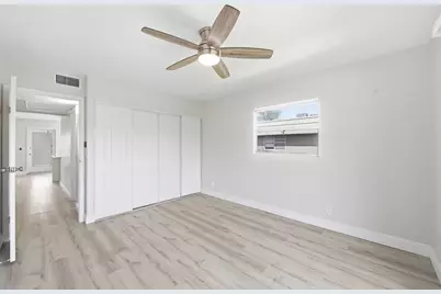 284 Flanders F, Delray Beach, FL 33484 - Photo 17