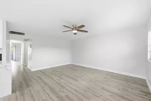 284 Flanders F, Delray Beach, FL 33484 - Photo 7