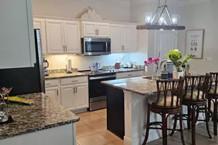 232 SE Via Visconti, Port Saint Lucie, FL 34952 - Photo 9