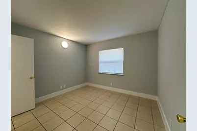4819 Arjaro Drive, West Palm Beach, FL 33407 - Photo 9