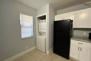4819 Arjaro Dr, West Palm Beach, FL 33407 - Photo 5