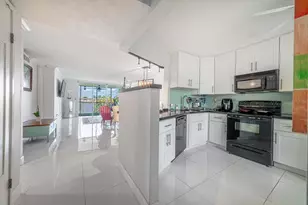 1660 NE 191st St, North Miami Beach, FL 33179 - Photo 7