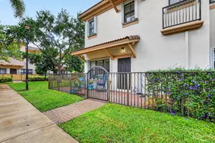 4751 Cypress Street, Coconut Creek, FL 33073 - Photo 37