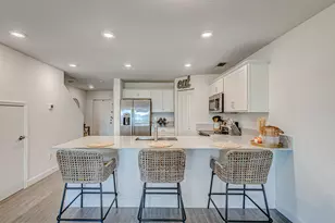5007 Woods Edge Cir, Riviera Beach, FL 33410 - Photo 5