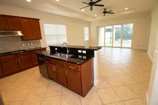 8253 NW 118th Way NW, Parkland, FL 33076 - Photo 5