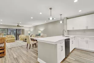 12910 Briarlake Cir, Palm Beach Gardens, FL 33418 - Photo 3