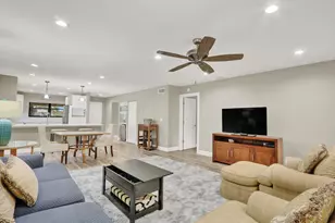 12910 Briarlake Cir, Palm Beach Gardens, FL 33418 - Photo 11