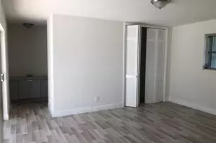 321 E Chaminade Dr, Hollywood, FL 33021 - Photo 13