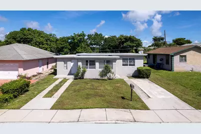 1340 W 33rd Street, Riviera Beach, FL 33404 - Photo 1