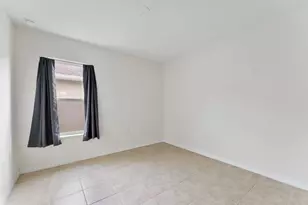 5330 NW Pine Trail Cir, Port Saint Lucie, FL 34983 - Photo 5