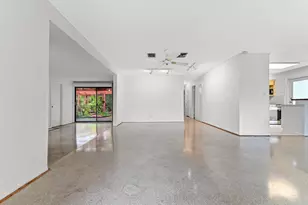 1727 NE 37th St, Oakland Park, FL 33334 - Photo 3