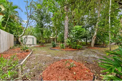 1727 NE 37th Street, Oakland Park, FL 33334 - Photo 3