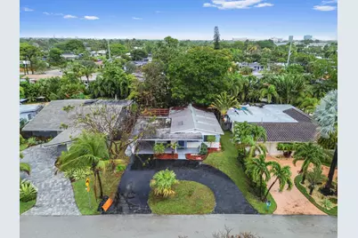 1727 NE 37th Street, Oakland Park, FL 33334 - Photo 33