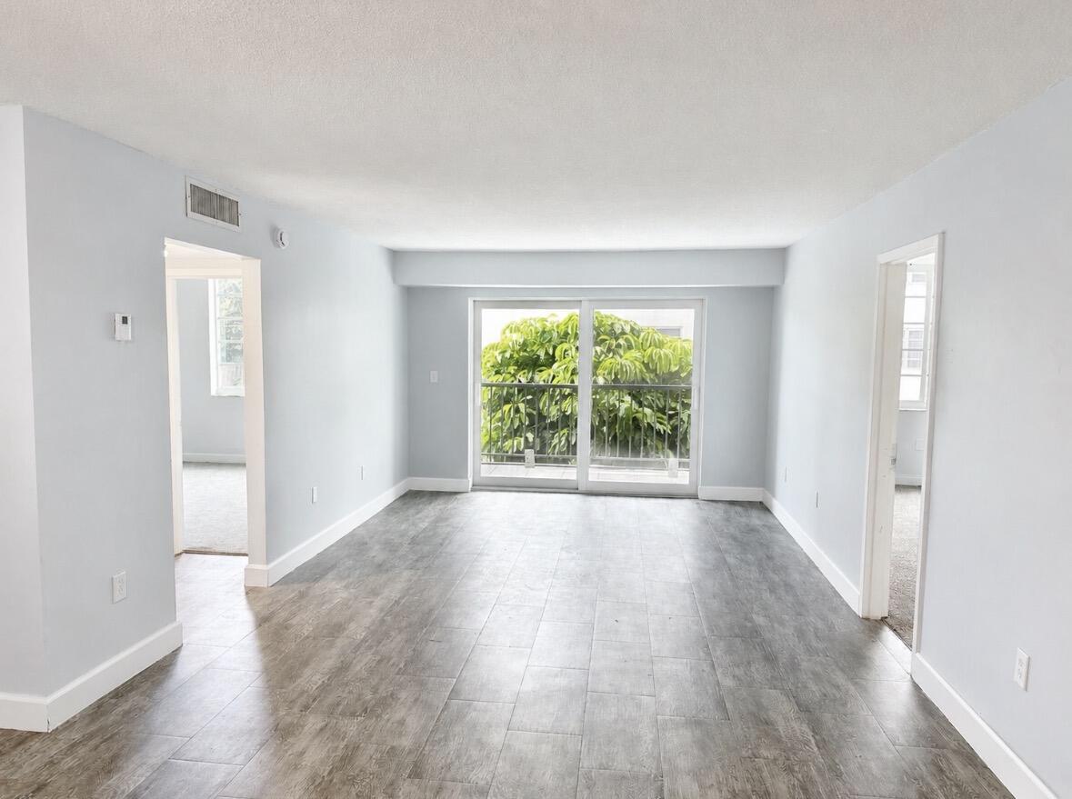 1250 NE 125th St #216d - 1250 NE 125th St #216d, North Miami, FL 33161 Luxury Property | Jose Angel Pina