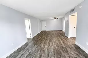 1250 NE 125th St, North Miami, FL 33161 - Photo 7