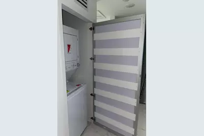 219 NE 159th Street, Miami, FL 33162 - Photo 15