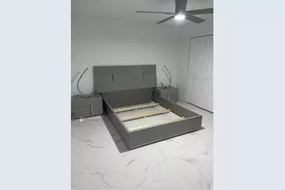 219 NE 159th Street, Miami, FL 33162 - Photo 13