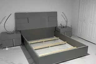 219 NE 159th St, Miami, FL 33162 - Photo 13