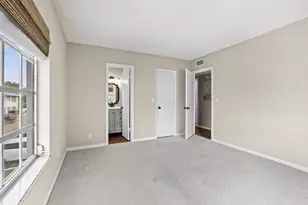 2211 NE 67th St, Fort Lauderdale, FL 33308 - Photo 13