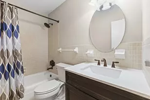 2211 NE 67th St, Fort Lauderdale, FL 33308 - Photo 17