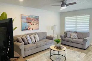 277 Chatham N, West Palm Beach, FL 33417 - Photo 9