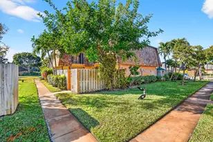 198 Lake Arbor Dr, Palm Springs, FL 33461 - Photo 43