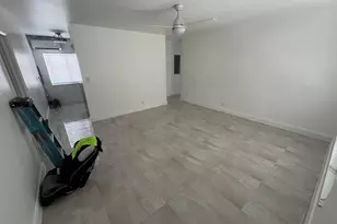 1019 SE 3rd St, Deerfield Beach, FL 33441 - Photo 13