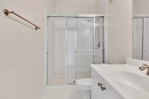 835 NE 19th Ave, Fort Lauderdale, FL 33304 - Photo 43