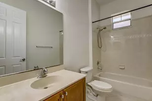 477 Pacific Grove Dr, West Palm Beach, FL 33401 - Photo 23