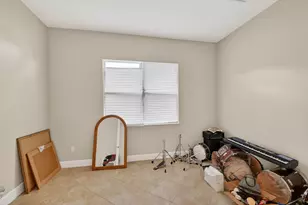 5632 Liberty Ln, The Acreage, FL 33470 - Photo 7