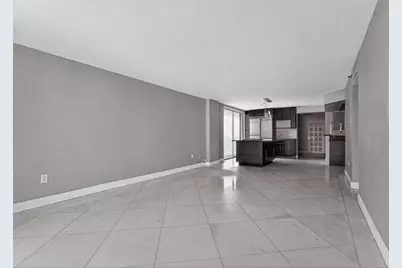 6061 Collins Avenue #23a, Miami Beach, FL 33140 - Photo 5