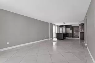 6061 Collins Ave, Miami Beach, FL 33140 - Photo 5