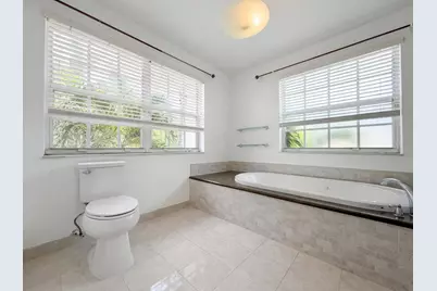 73 Gables Boulevard, Weston, FL 33326 - Photo 7