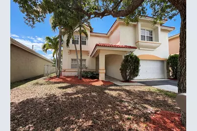 73 Gables Boulevard, Weston, FL 33326 - Photo 1