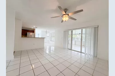 73 Gables Boulevard, Weston, FL 33326 - Photo 3