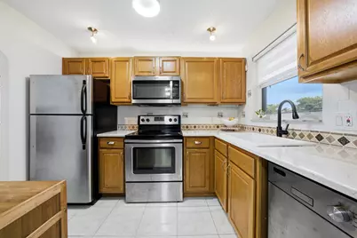 2900 Sunrise Lakes Drive W #201, Sunrise, FL 33322 - Photo 5