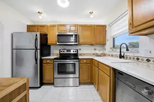 2900 Sunrise Lakes Dr W, Sunrise, FL 33322 - Photo 5