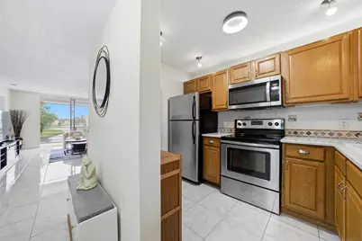 2900 Sunrise Lakes Drive W #201, Sunrise, FL 33322 - Photo 7