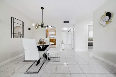 2900 Sunrise Lakes Drive W #201, Sunrise, FL 33322 - Photo 9