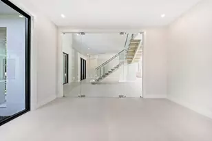 1550 Ponce de Leon Dr, Fort Lauderdale, FL 33316 - Photo 29