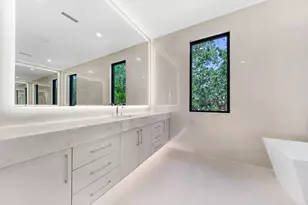 1550 Ponce de Leon Dr, Fort Lauderdale, FL 33316 - Photo 37