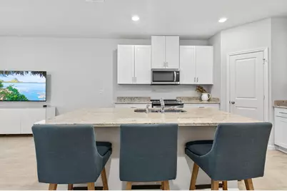 5696 SE Edgewater Circle, Stuart, FL 34997 - Photo 3