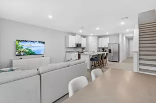 5696 SE Edgewater Cir, Stuart, FL 34997 - Photo 11