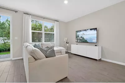 5696 SE Edgewater Circle, Stuart, FL 34997 - Photo 13