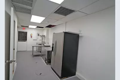 1365 SW 22nd Street, Miami, FL  - Photo 31