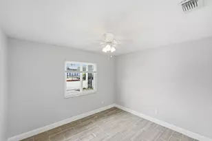 651 SE Port St Lucie Blvd, Port Saint Lucie, FL 34984 - Photo 29