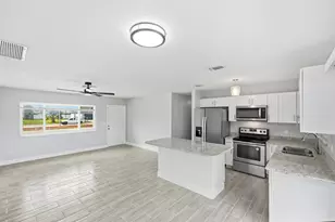 651 SE Port St Lucie Blvd, Port Saint Lucie, FL 34984 - Photo 11