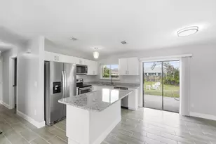 651 SE Port St Lucie Blvd, Port Saint Lucie, FL 34984 - Photo 15