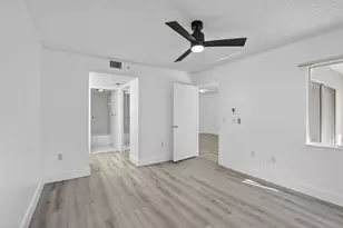 900 SW 142nd Ave, Pembroke Pines, FL 33027 - Photo 15